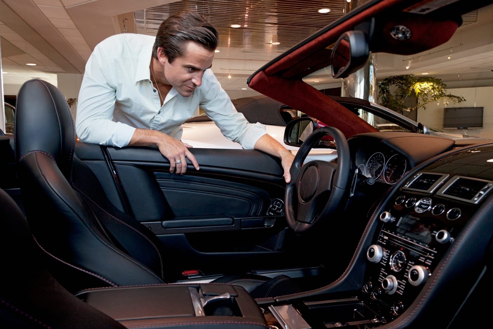 ¿Existe el aroma a auto nuevo o es un mito?